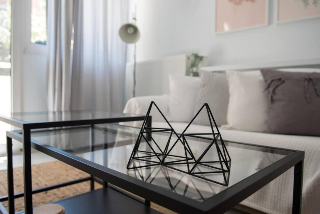 Your Cozy Downtown Home - Apartment Larissa Exterior foto